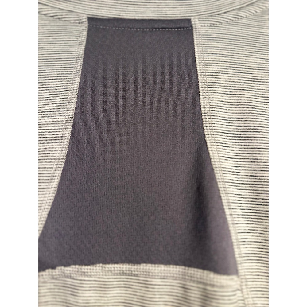 Champion C9 Duo Dry Womens XS Full Zip Striped Athletic Jacket Grey Thumbholes - Picture 8 of 14